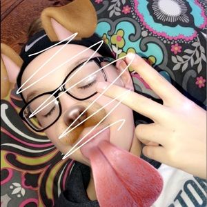 Meet your Posher, Jillian